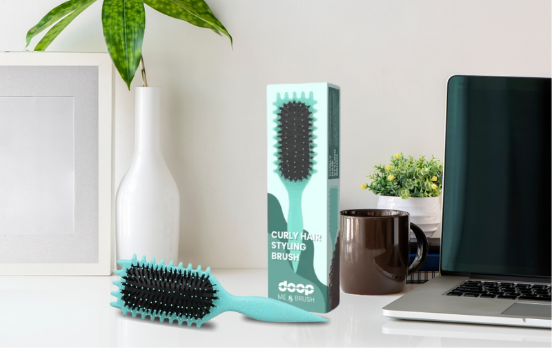 Curly Hair styling brush doop
